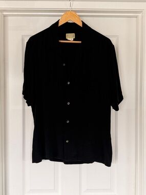 Men's Black Short-Sleeve Casual Button-Down Shirt made in Japan
